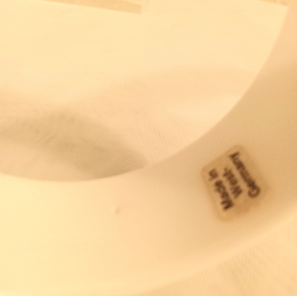 West Germany White Facet Cut White Bangle Lucite Bracelet LAST DAY - Picture 8 of 8